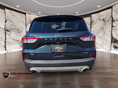Used 2022 Ford Escape SE w/ Convenience Package AWD/4WD image 30