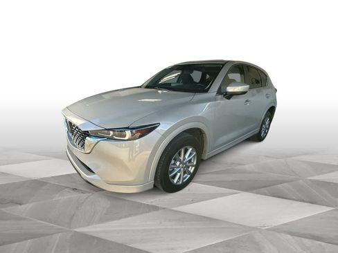 Used 2024 MAZDA CX-5 AWD 2.5 S w/ Select Package image 4