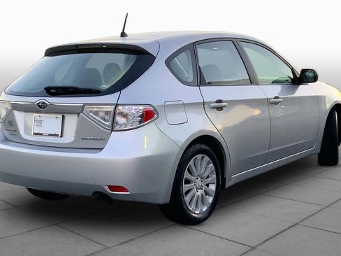 Used 2010 Subaru Impreza 2.5i Premium AWD/4WD image 11