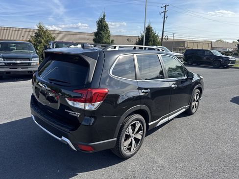 Used 2019 Subaru Forester Touring AWD/4WD image 41