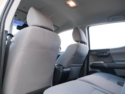 Used 2019 Toyota Tacoma SR5 image 19