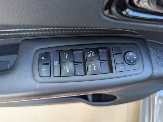 Used 2024 Dodge Durango GT RWD image 22