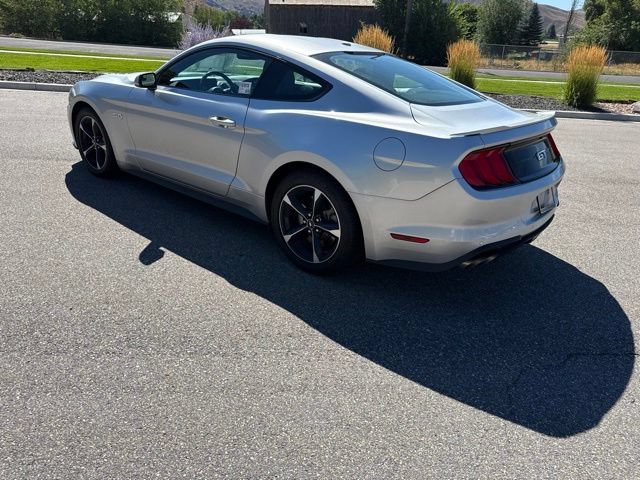 Used 2019 Ford Mustang GT w/ Equipment Group 301A RWD image 4