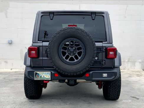 Used 2021 Jeep Wrangler Unlimited Rubicon w/ Xtreme Recon 35" Tire Package image 6