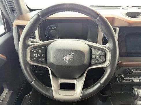 Used 2022 Ford Bronco Outer Banks w/ Sasquatch Package AWD/4WD image 13