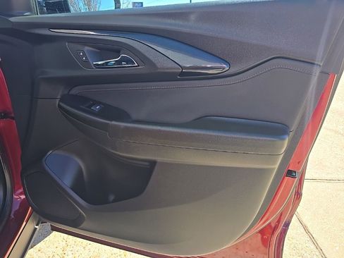 Used 2023 Chevrolet TrailBlazer RS w/ Convenience Package image 31