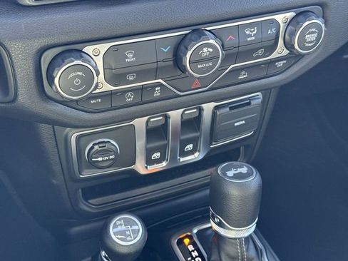 New 2026 Jeep Wrangler Sport AWD/4WD image 25