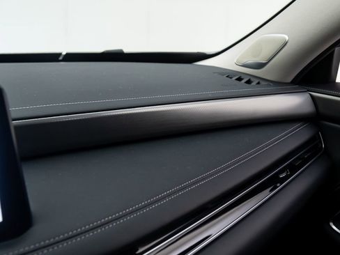 Used 2025 INFINITI QX60 Luxe image 32