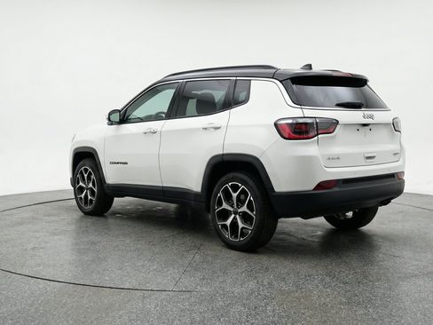 Used 2025 Jeep Compass Limited AWD/4WD image 6