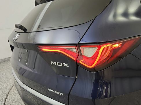 Used 2023 Acura MDX SH-AWD w/ Technology Package image 34