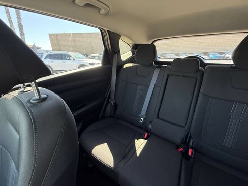 Used 2025 Hyundai Tucson SEL FWD image 41
