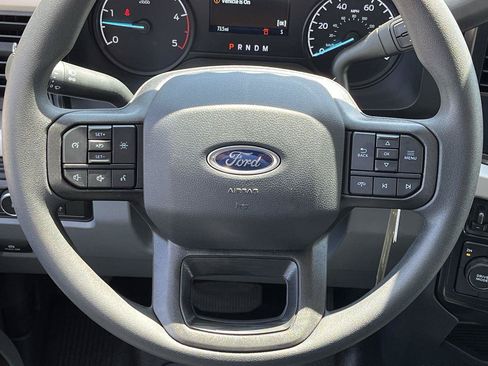 New 2025 Ford F550 4x4 SuperCab Super Duty image 11