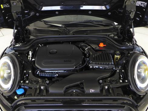 Used 2024 MINI Cooper S FWD image 6
