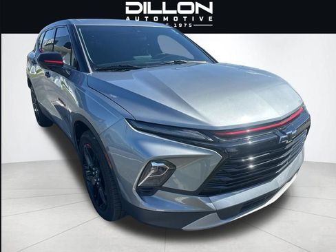 Used 2023 Chevrolet Blazer LT FWD image 4