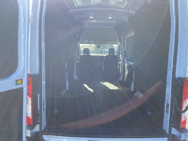 Used 2024 Ford Transit 250 148 High Roof w/ Load Area Protection Package RWD image 18