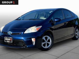 Used 2014 Toyota Prius Three FWD video 1