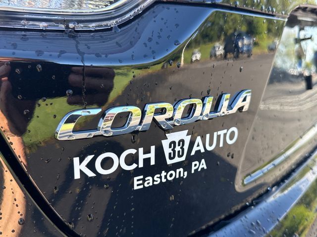 Used 2024 Toyota Corolla LE FWD image 17