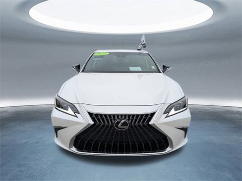 Certified 2025 Lexus ES 350 w/ Premium Package image 9