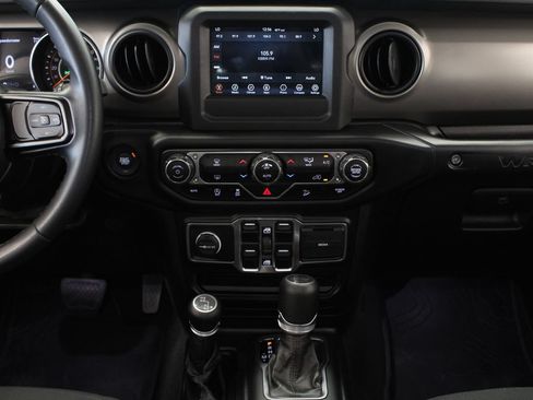 Used 2020 Jeep Wrangler Unlimited Sport S AWD/4WD image 20