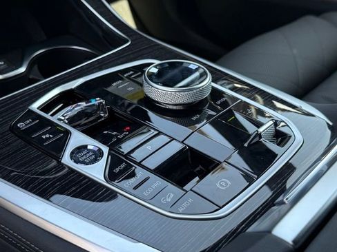New 2027 BMW X7 xDrive40i AWD/4WD image 23