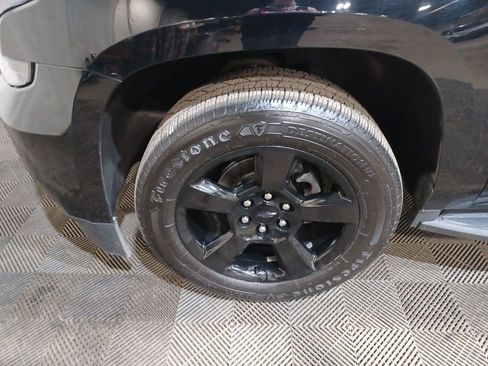 Used 2017 Chevrolet Tahoe LT image 19