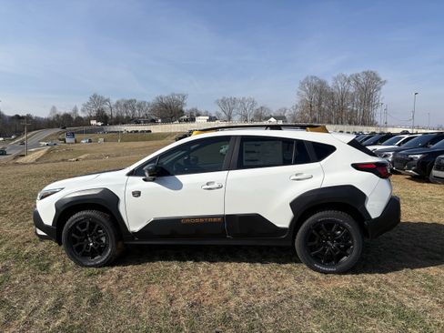 New 2026 Subaru Crosstrek 2.5i Wilderness w/ Wilderness Package image 5
