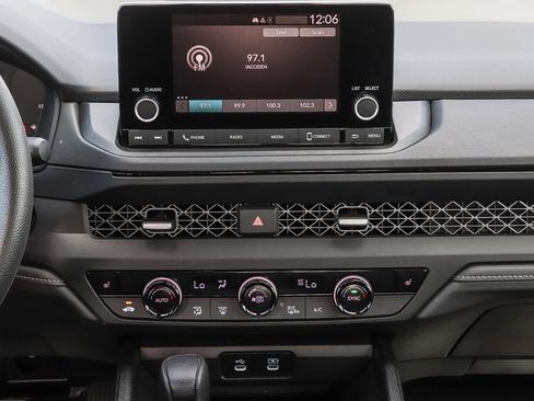 Used 2024 Honda Accord EX image 13