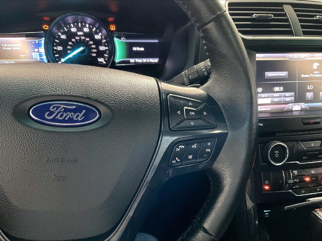 Used 2016 Ford Explorer XLT w/ Equipment Group 202A AWD/4WD image 25