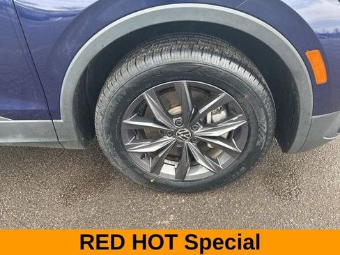 Used 2024 Volkswagen Tiguan Wolfsburg Edition AWD/4WD image 41