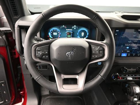 New 2025 Ford Bronco Big Bend w/ Black Diamond Package AWD/4WD image 17