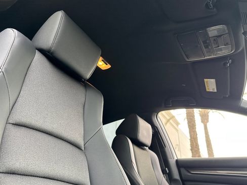 Used 2019 Honda Accord Sport image 15