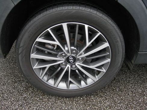 Used 2021 Hyundai Tucson Limited FWD image 9