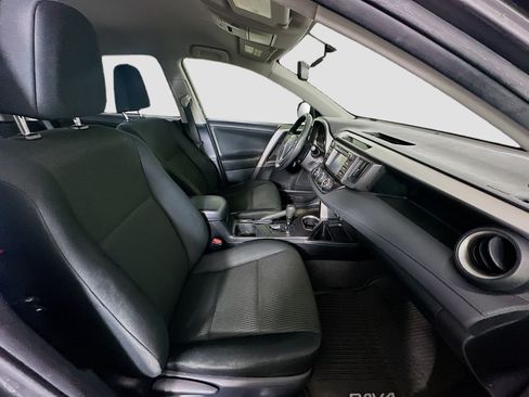 Used 2016 Toyota RAV4 LE FWD image 29