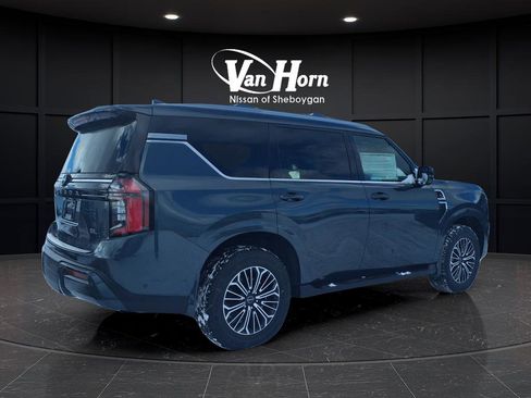 New 2026 Nissan Armada SL w/ Captain's Chari Seat Package AWD/4WD image 3
