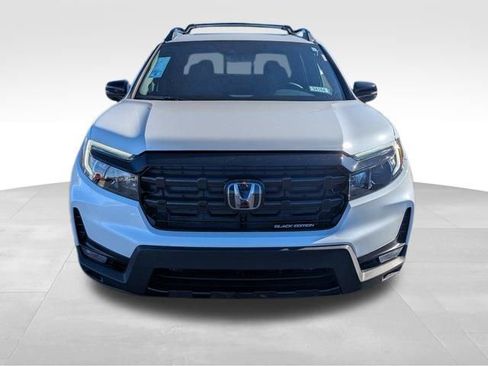 New 2026 Honda Ridgeline Black Edition image 4