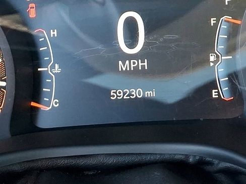 Used 2024 Jeep Compass Latitude image 19