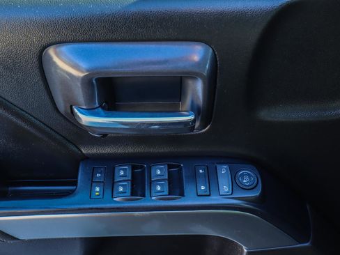 Used 2019 Chevrolet Silverado 1500 LT w/ All Star Edition image 27