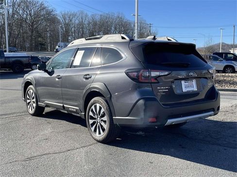 Used 2025 Subaru Outback Touring XT w/ Tech Package 3 image 3