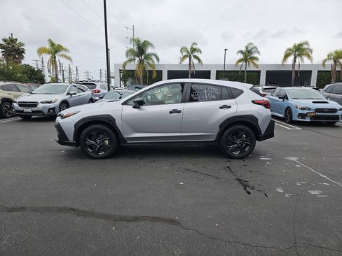 Certified 2024 Subaru Crosstrek 2.0i w/ Crosstrek Mirror Package image 4