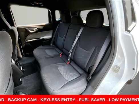 Used 2023 Jeep Compass Sport AWD/4WD image 21