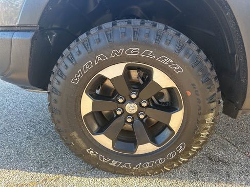 Used 2024 RAM 1500 Rebel image 29