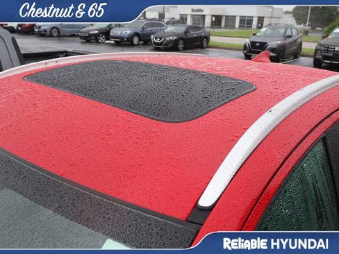 Used 2019 Honda HR-V Touring image 14