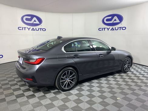 Used 2020 BMW 330i xDrive Sedan w/ Convenience Package image 3