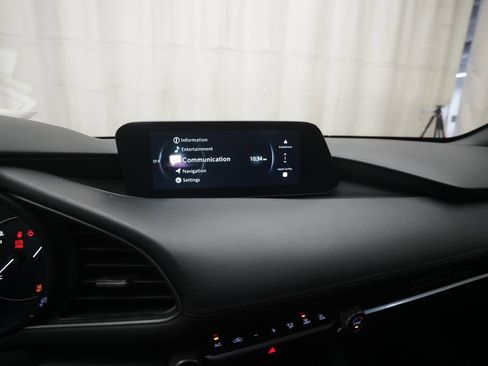 Used 2024 MAZDA MAZDA3 s image 6