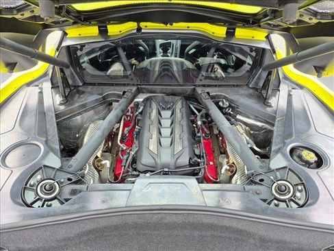 Used 2022 Chevrolet Corvette Stingray Preferred Cpe w/ Z51 Performance Package RWD image 8