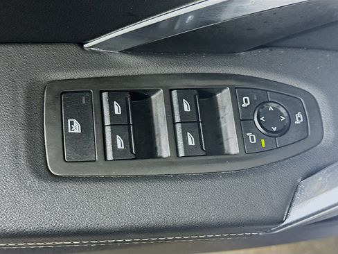 Used 2025 BMW X1 xDrive28i image 15