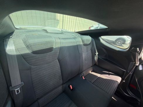 Used 2015 Hyundai Genesis 3.8 RWD image 14