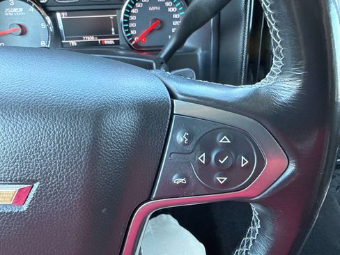 Used 2018 Chevrolet Silverado 1500 LT AWD/4WD image 25