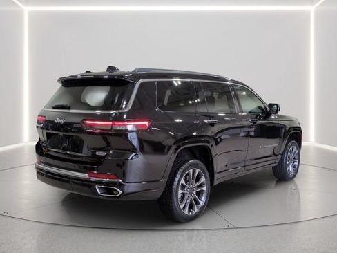 Used 2022 Jeep Grand Cherokee L Overland AWD/4WD image 5
