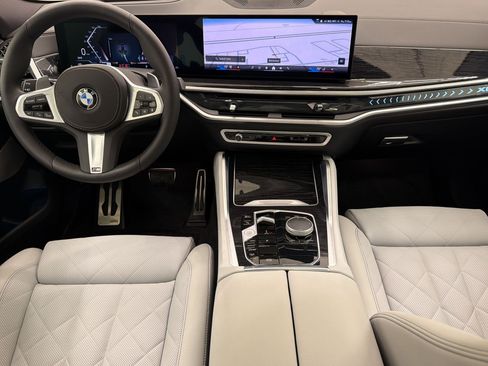 Used 2024 BMW X6 xDrive40i w/ Premium Package AWD/4WD image 15